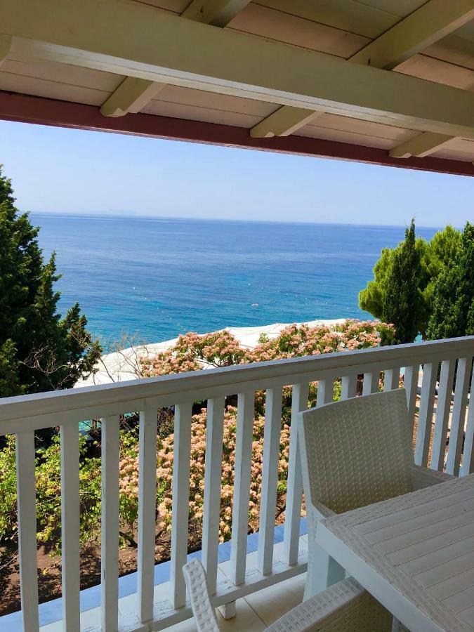 Queen Vasilika Hotel Dhermi Exterior photo