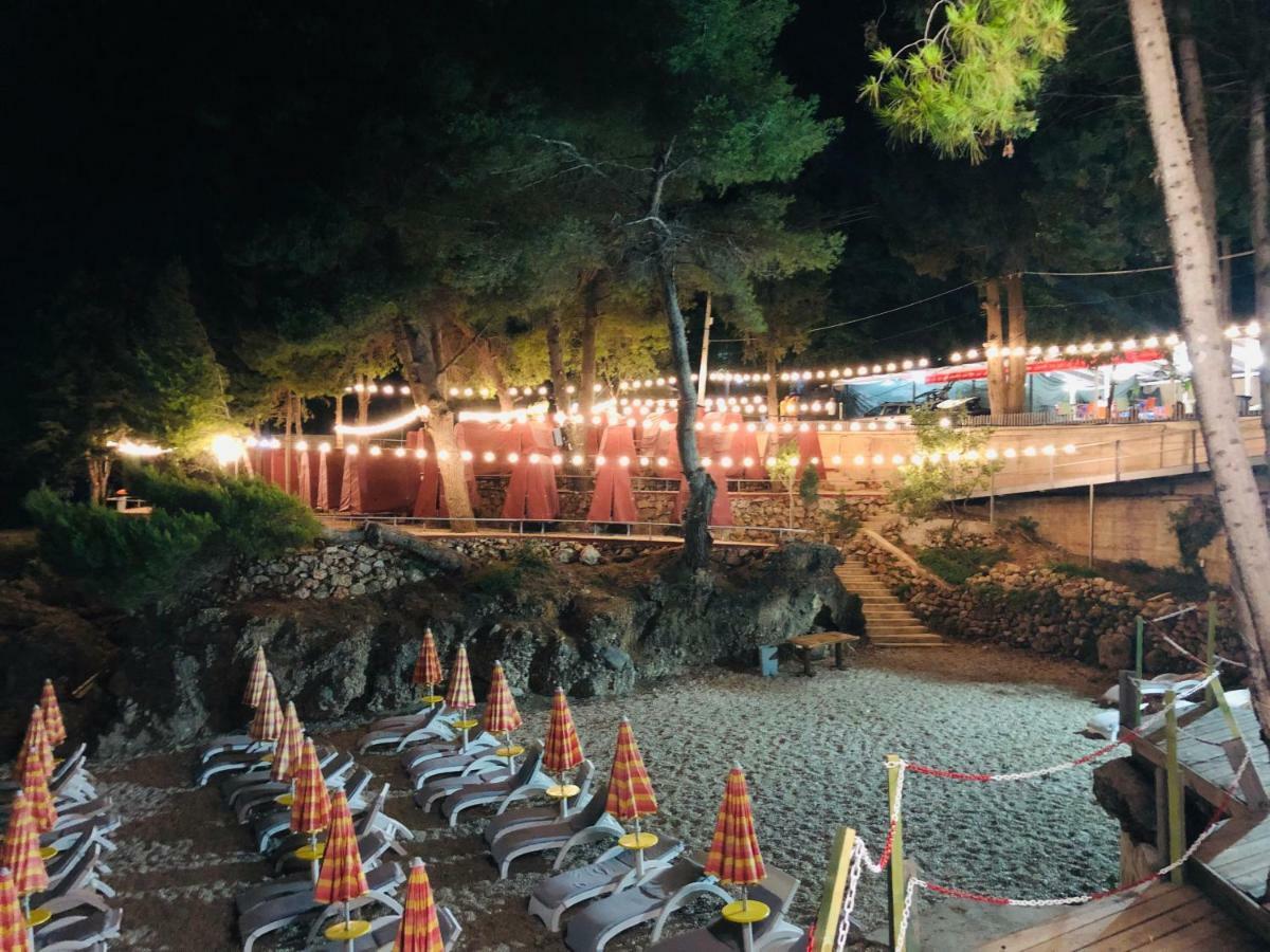 Queen Vasilika Hotel Dhermi Exterior photo